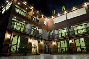 Hotel Lion - Image 1