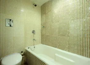 Hotel Green Dreams by OYO Rooms - Image 5