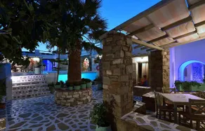 Captain Dounas Apartments & Studios - Image 2
