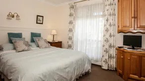 Ardmor Country House - Image 2