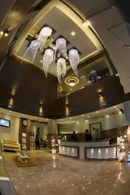 Shangri  La Grand The Hotel - Image 3