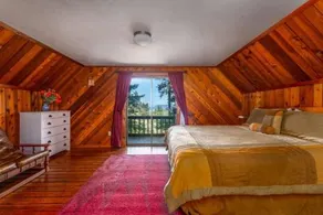 Uncle Jim's Cabin - Image 5