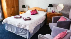 Mount House - Image 5
