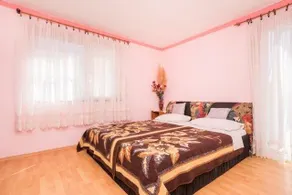 Studios Kastel - Image 5