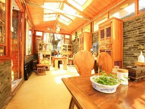 The Sun Valley Inn - Image 5
