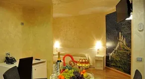 Irocchi Hotel - Image 2