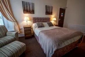 Ashborne Guest House - Image 3