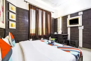 FabExpress Royal Residency Suites - Image 2