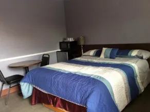 El Don Motel - Image 3