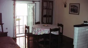 Old Town Apartments - Image 5