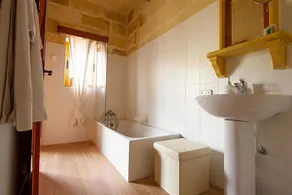 Gizimina Farmhouse-B&B - Image 5