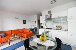 Villa Ana Apartments - Image 4