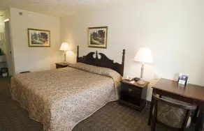 Hotel Macon MS Hwy 45 - Image 4