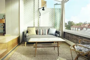 Sea Views-Free Parking - Image 3
