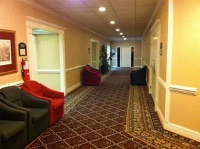 Governor's Inn & Suites - Image 5