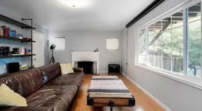 Large 1 Bedroom Apartment, Home Theater, Fireplace - Image 2