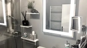 Silver Whirlpool Suite - Image 5
