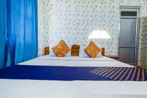 OYO 68471 Hotel Hill Star - Image 3