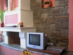 Smaragdi Luxury Apartments - Image 2