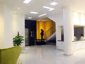 Yuhao Hotel Zhaoqing - Image 4