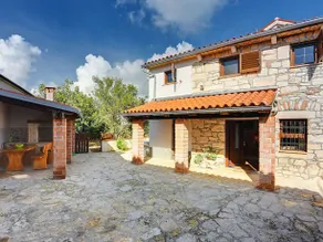 Holiday Home Agneza - Image 1