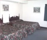 Traverse Victorian Inn - Image 3