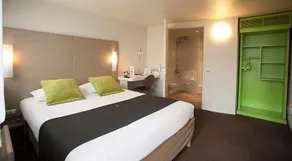 Hôtel Campanile - Image 3