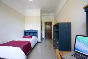 Royal Victoria College Residence - Image 5