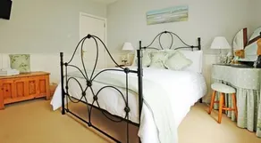 Cottesmore B&B - Image 3