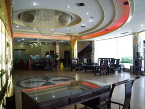 Nanjing Hotel - Image 4