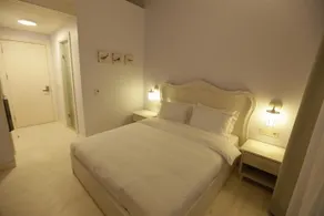 A La Lucca Hotel - Image 4