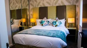 Luxustay Milburn House - Image 3
