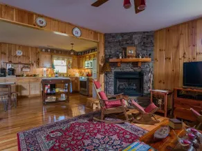 River ' s Edge Inn - Image 3
