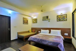 Lago Villa Home Stay - Image 5