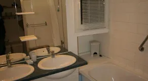 7 avenue Docteur Gomma - Image 3