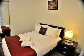 2bdr/2bath - City Apt - Rud 113652 - Image 3