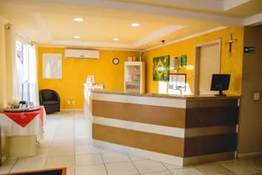 Robusti Plazza Hotel - Image 4
