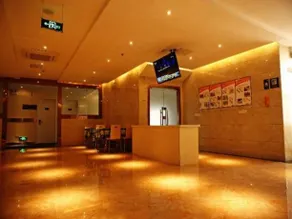 7 Days Inn Shenzhen Shajing Waterlands Resort Branch - Image 4