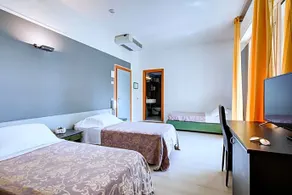 Hotel Ivano - Image 3