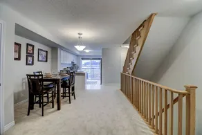 Oshawa Luxury - Image 1