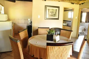 Ukutula Lion Lodge - Image 5