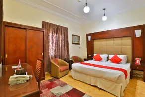 Azor Plaza Furnished Apartments - Image 1