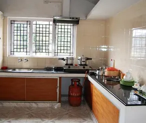 Maruthi Cottages - Image 4