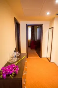 Imago Boutique Hotel - Image 3