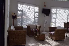 El Kiosko - Image 4