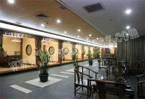 Tulip Hot Spring Garden Hotel - Image 4