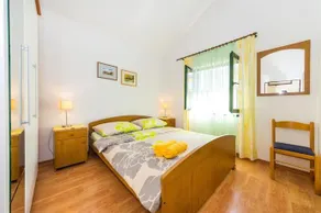 Molat - Image 3