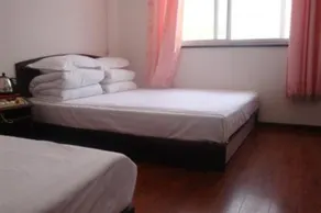 Yesanpo Youth Hostel - Image 1