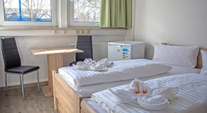 Hammerhotel - Image 3