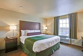 Castle Rock Inn & Suites - Image 3